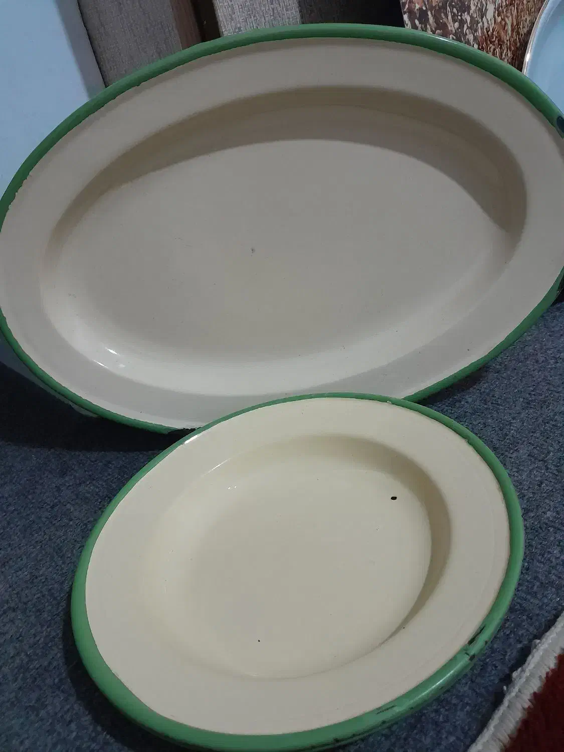 چینی های سالم وقدیمی..|ظروف سرو و پذیرایی|رشت, جانبازان|دیوار