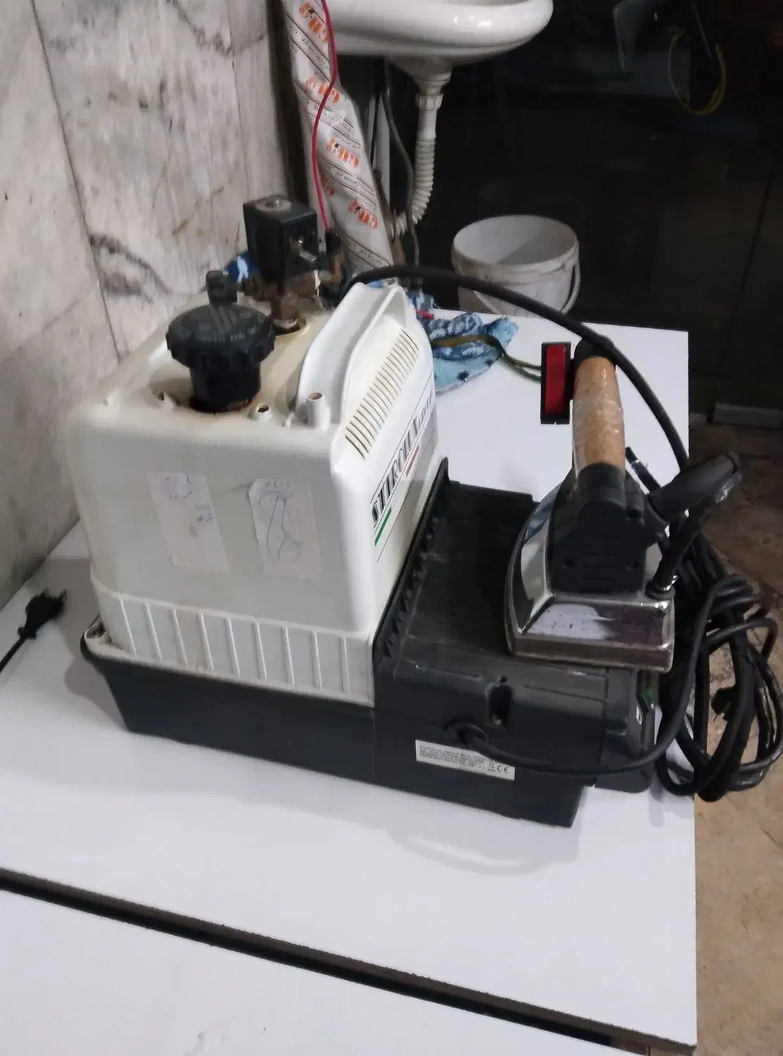 اتو بخار ایتالیایی stiro lux|اتو و لوازم اتو|تهران, ائمه اطهار|دیوار