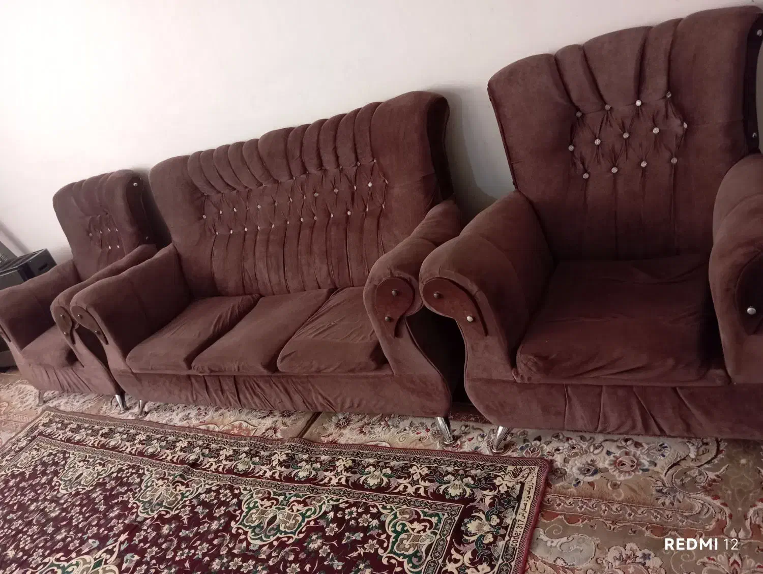 یک دست کامل مبل با بوفه|مبلمان خانگی و میز عسلی|قائن, |دیوار