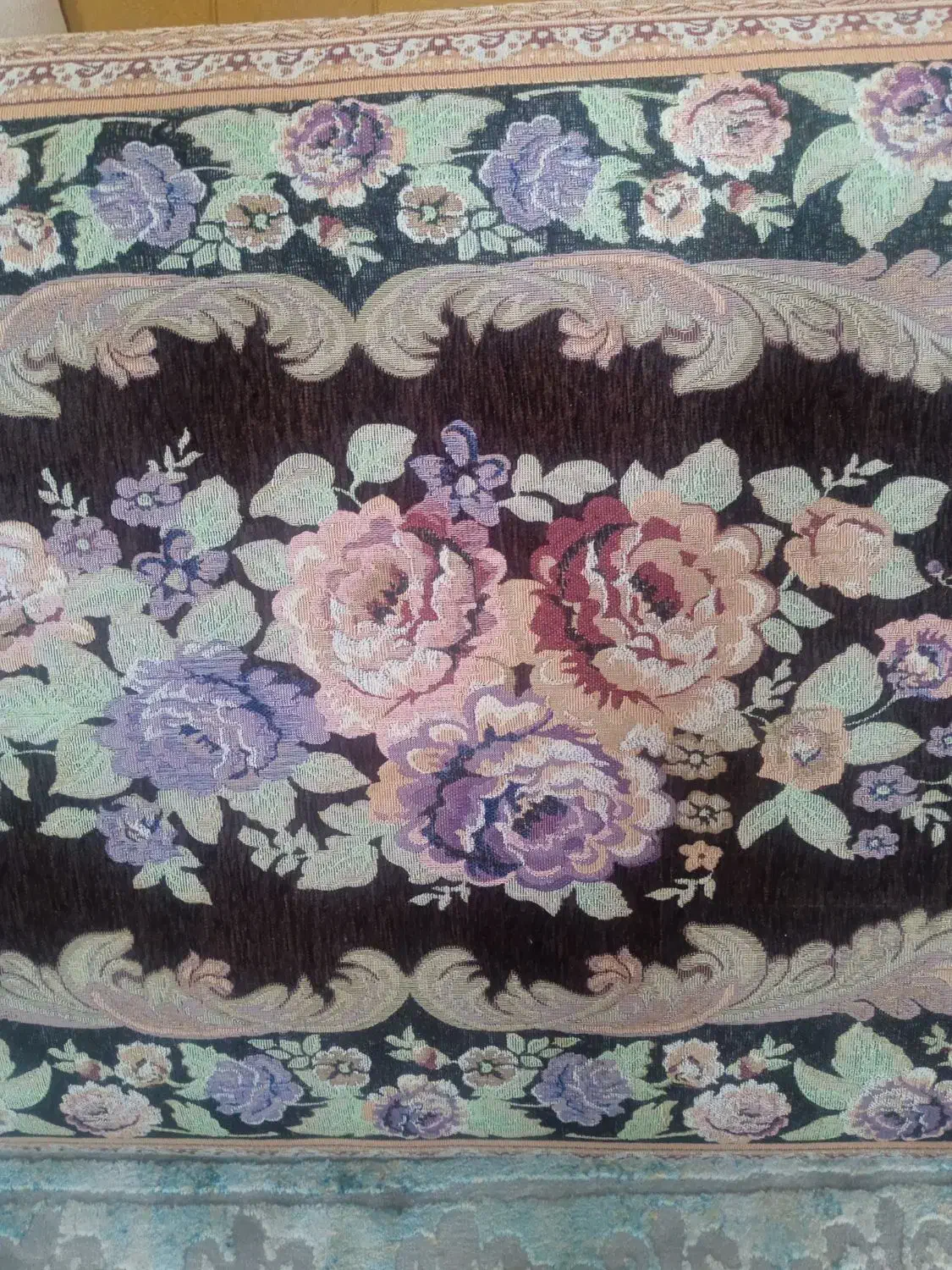 پشتی درحدنو|پشتی|اسلامشهر, زرافشان|دیوار