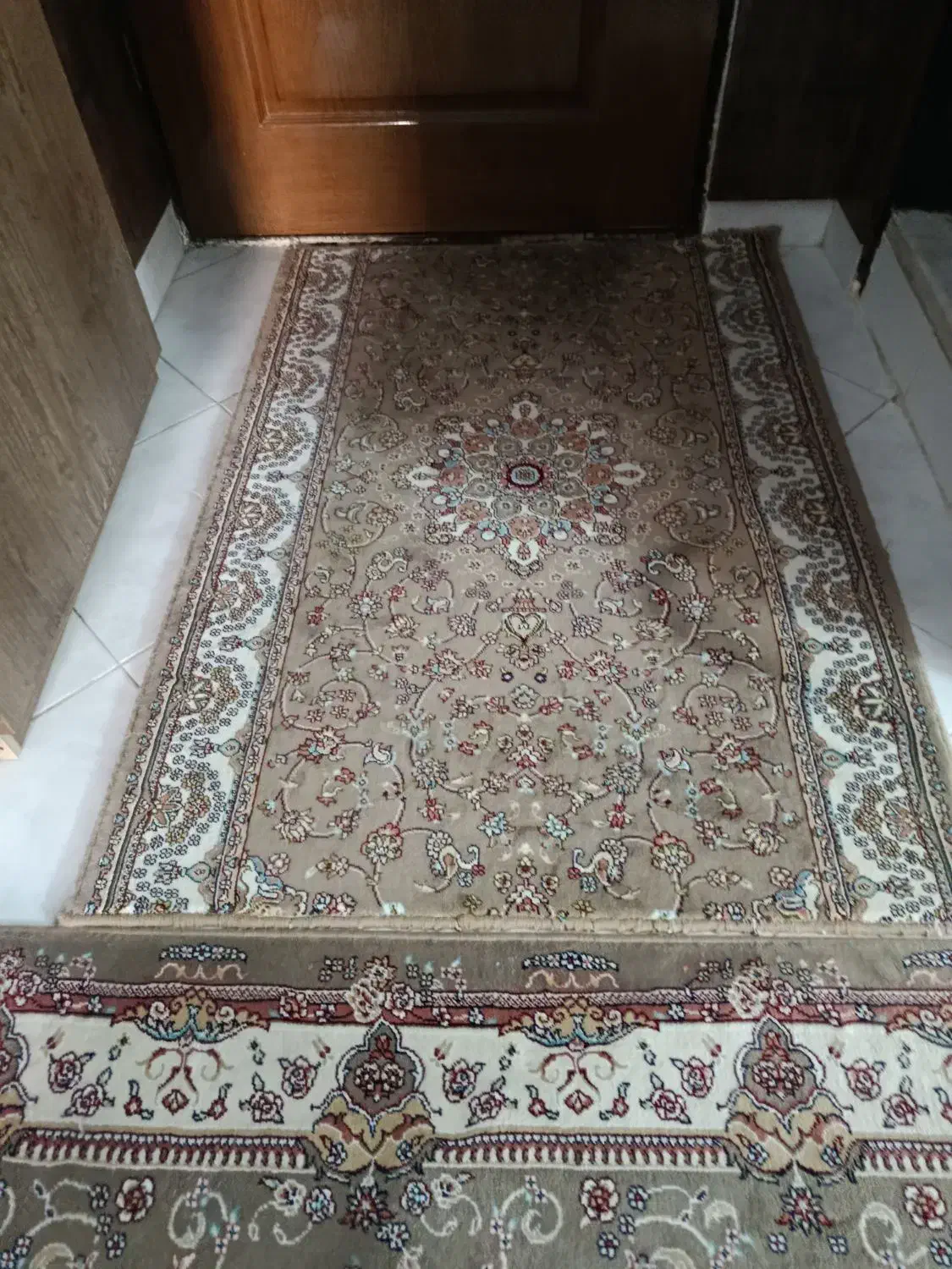 کناره فرش|فرش|مشهد, چهارچشمه|دیوار