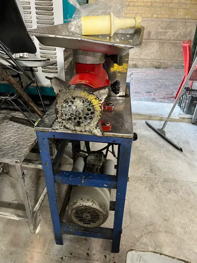 یخچال فریزر چرخ گوشت|فروشگاه و مغازه|تهران, صادقیه|دیوار