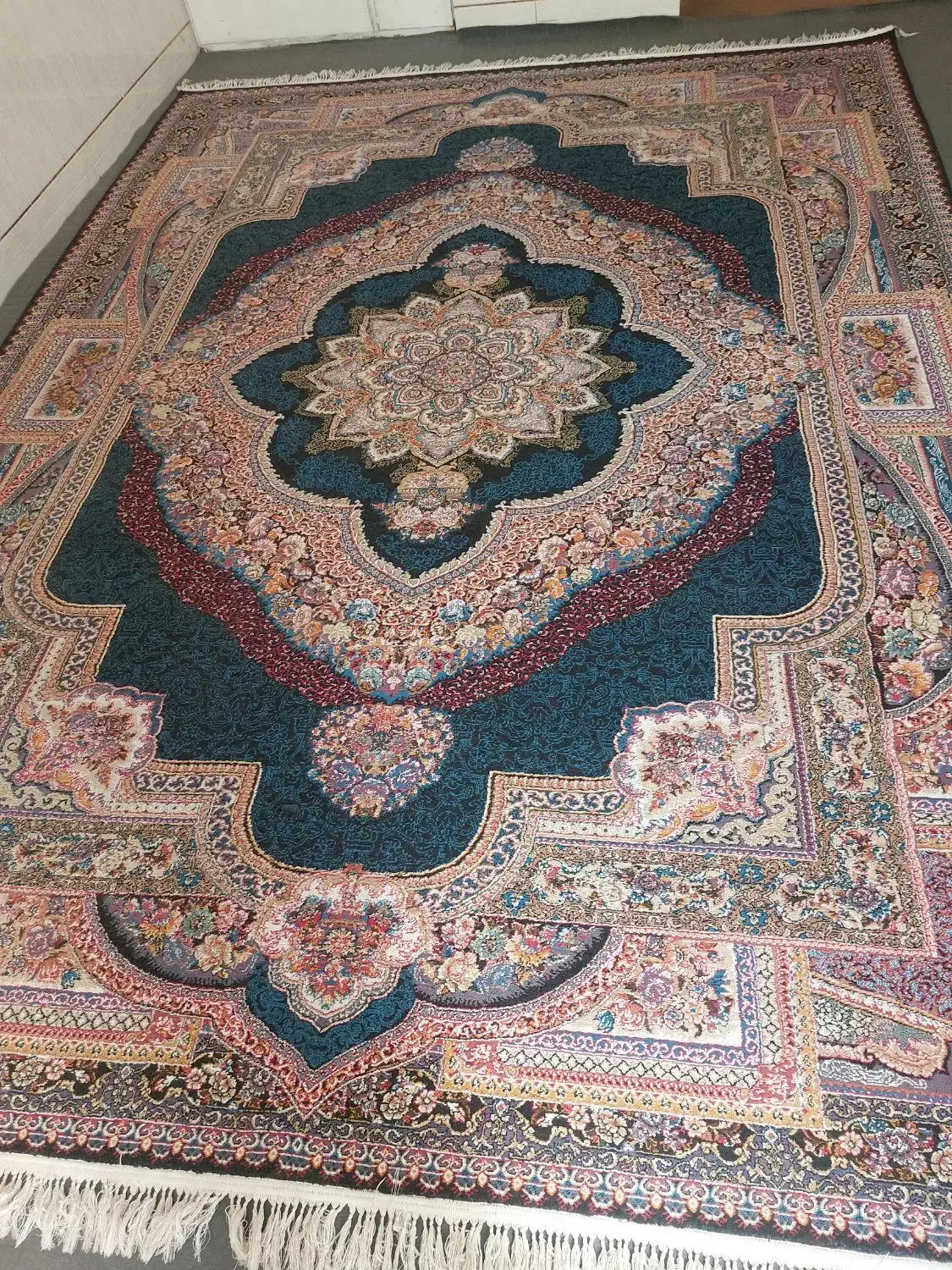 فرش ۱۲متری|فرش|بافق, |دیوار