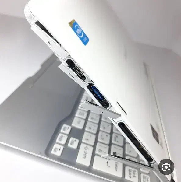 فوجیستو .(سورفیس) Q584 ژاپن|تبلت|اصفهان, نصرآباد|دیوار