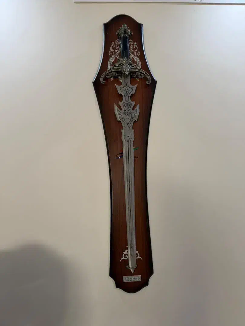 شمشیر تزئینی|کلکسیون اشیاء عتیقه|تهران, آهنگ|دیوار