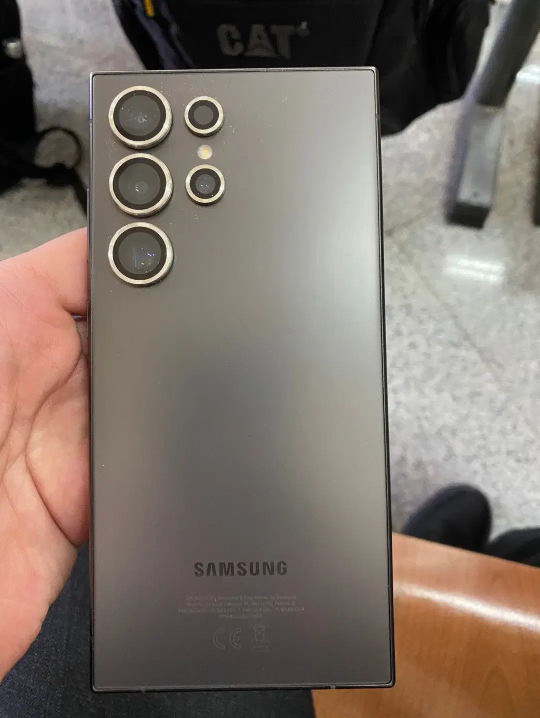 اس 24 الترا در حد نو گارانتی دار|موبایل|ساری, |دیوار