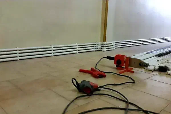 لوله کشی آب و فاضلاب نصب و تعمیر شیرالات|خدمات پیشه و مهارت|بروجرد, |دیوار