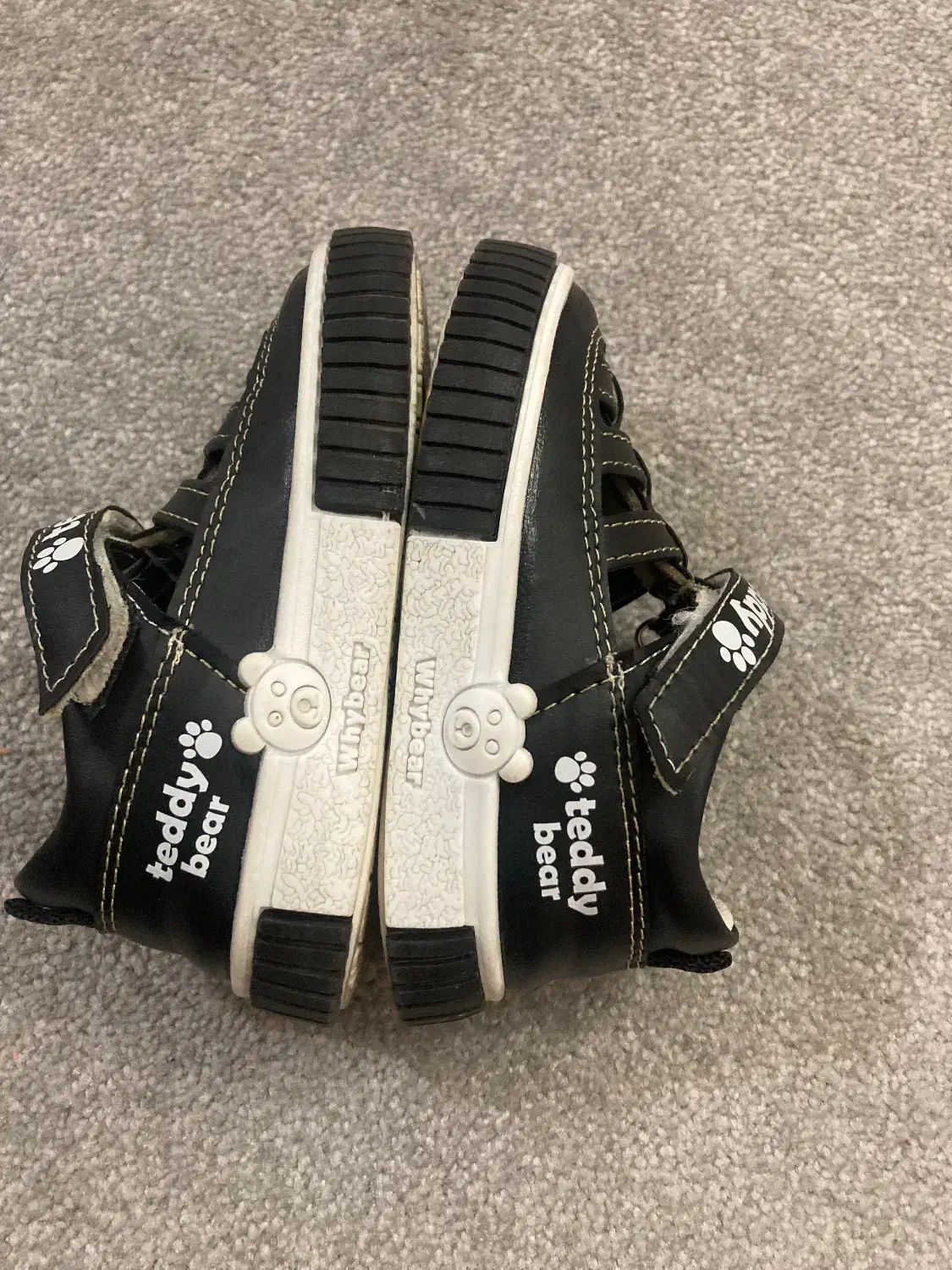 کفش بچگانه ۲۲-۲۳|کفش و لباس بچه|مشهد, دانشجو|دیوار