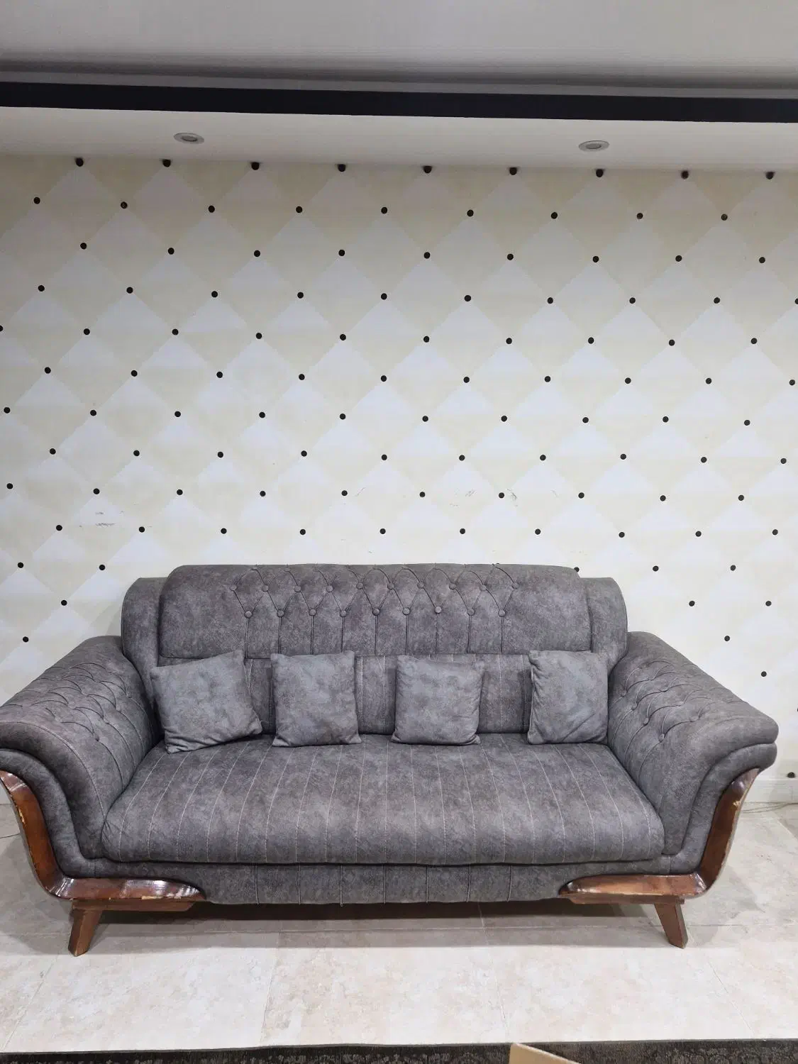 مبل هفت نفره چستر|مبلمان خانگی و میز عسلی|اهواز, آریاشهر|دیوار