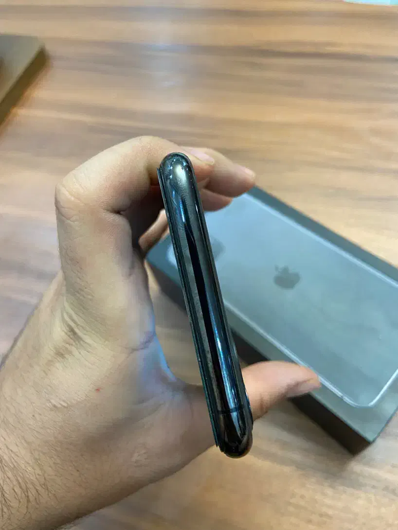 آیفون 11ProMaxپرومکس درحد- 2 سیم- درب پلم- پک اصلی|موبایل|اصفهان, سعادت‌آباد|دیوار