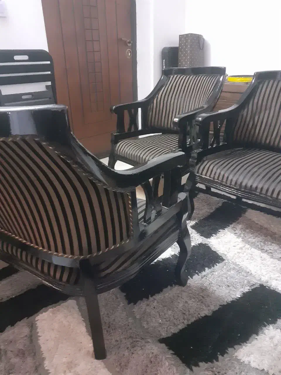 مبل شیک|مبلمان خانگی و میز عسلی|مشهد, کارمندان دوم|دیوار