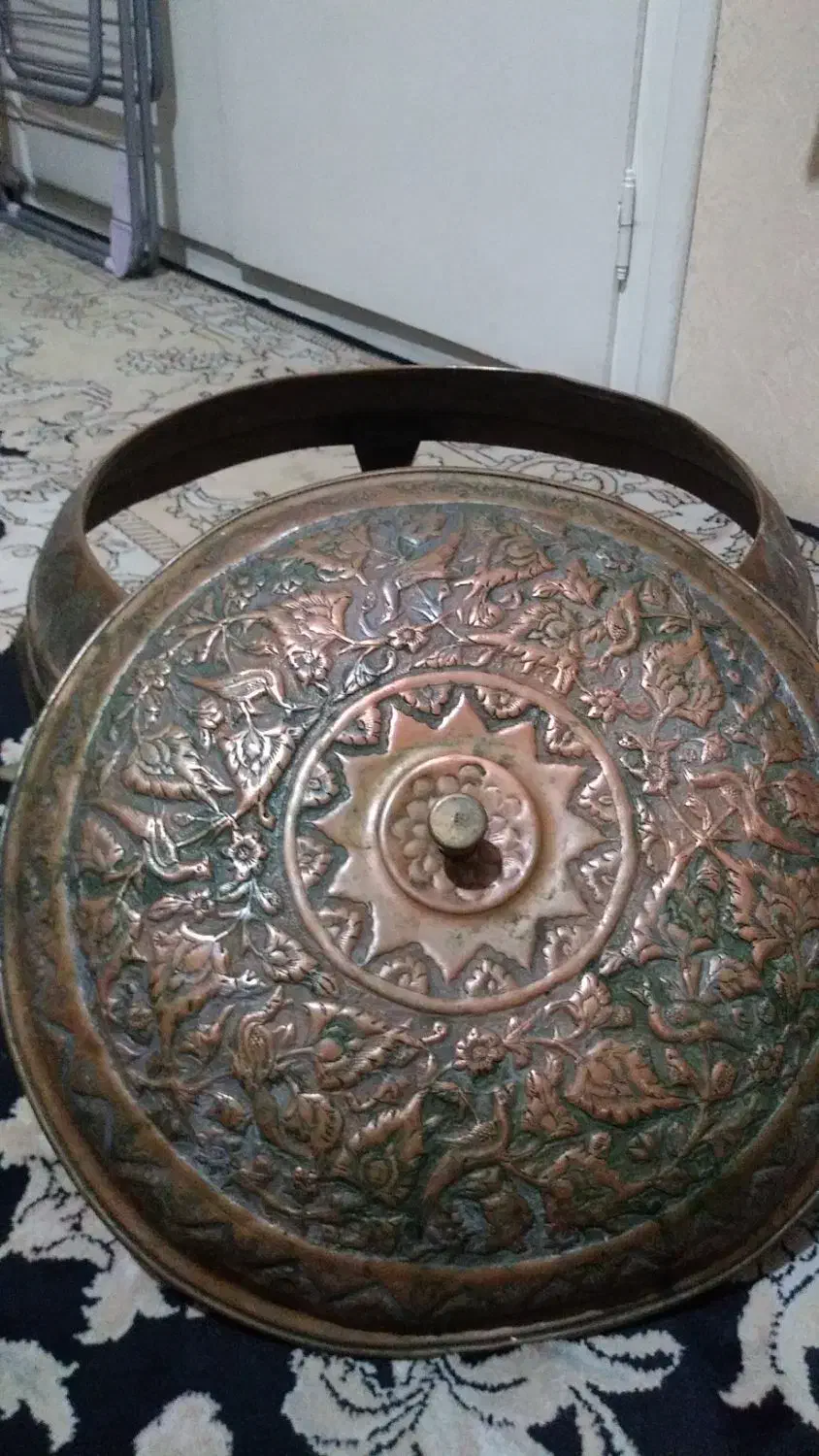 ظرف مسی شف اندیش|کلکسیون اشیاء عتیقه|مشهد, ادیب نیشابوری (شهرک غرب)|دیوار