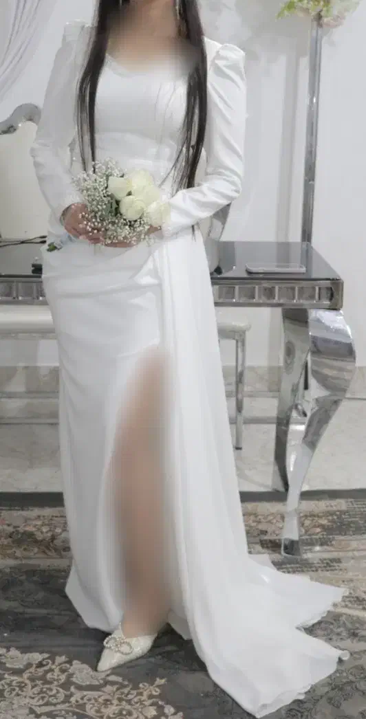 لباس بله برون و عقد|لباس|قدس, شهر‌قدس|دیوار