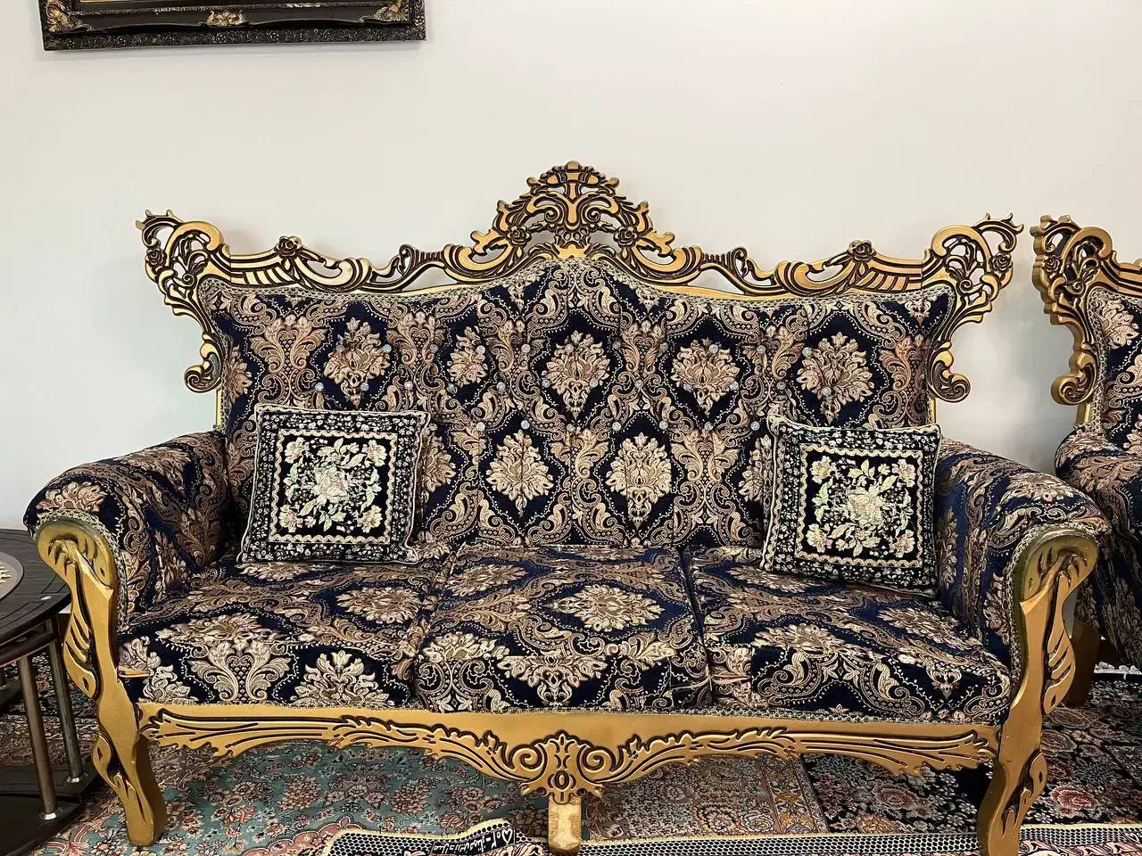 مبل سلطنتی هفت نفره|مبلمان خانگی و میز عسلی|چابکسر, |دیوار