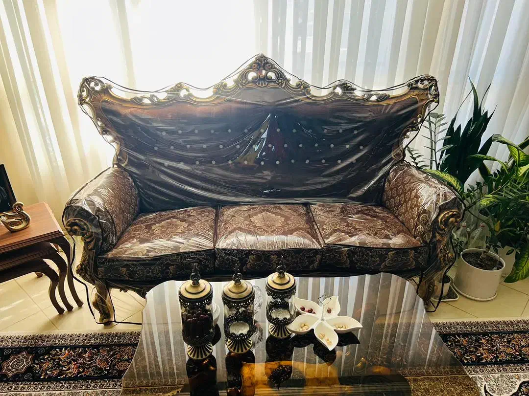 فروش مبل سلطنتی و میزناهارخوری و بوفه|مبلمان خانگی و میز عسلی|بیرجند, |دیوار