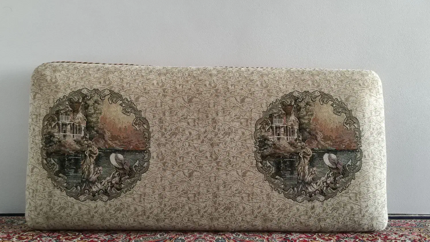 پشتی|پشتی|دورود, |دیوار