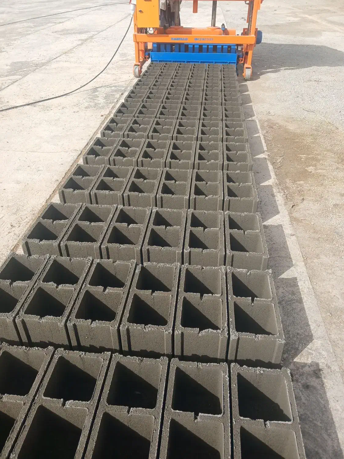 کارگر بلوک سیمانی|استخدام معماری، عمران و ساختمانی|قنوات, |دیوار