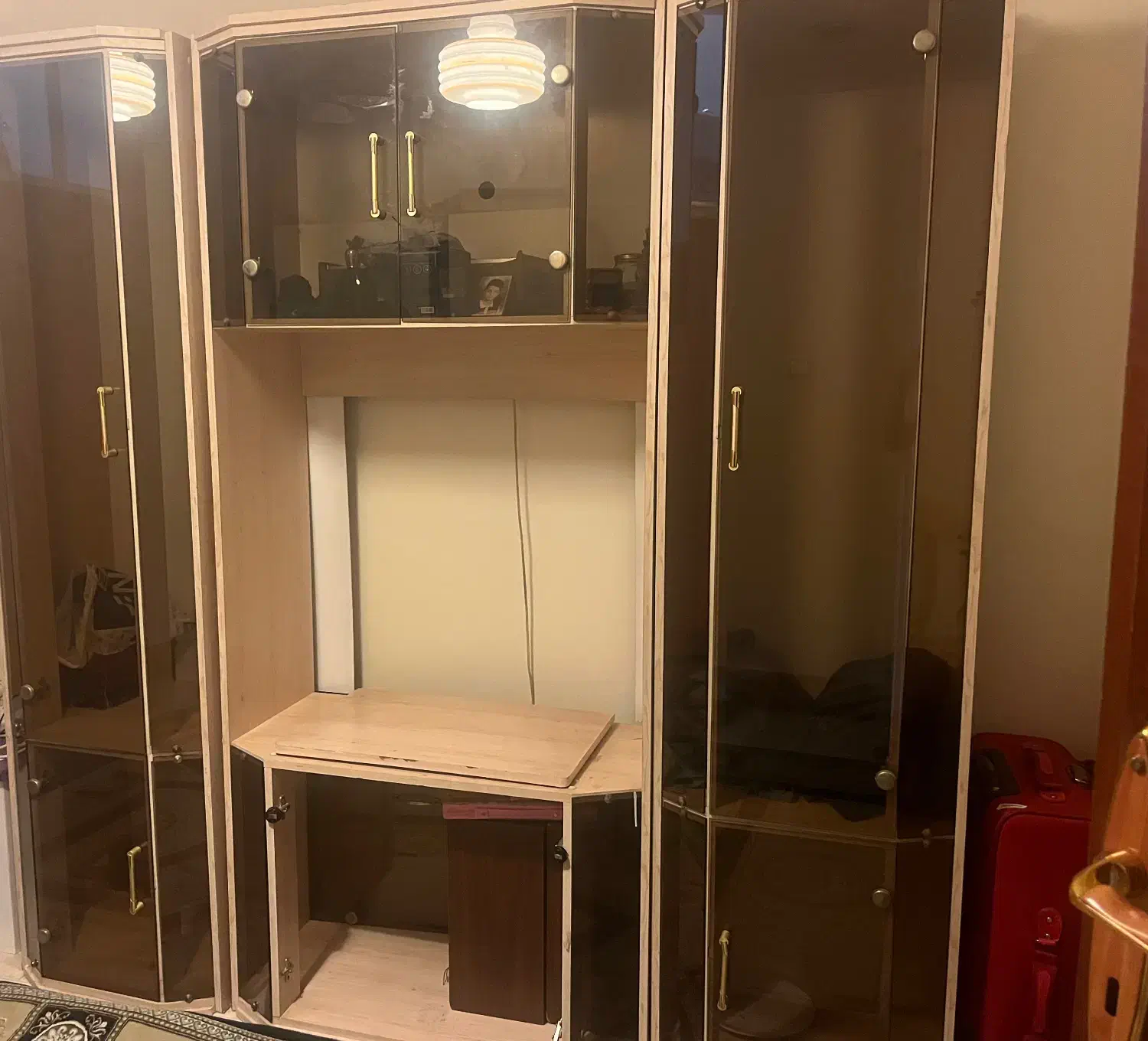 میز سه تیکه|بوفه، ویترین، کنسول|شاهین‌شهر, فردوسی|دیوار