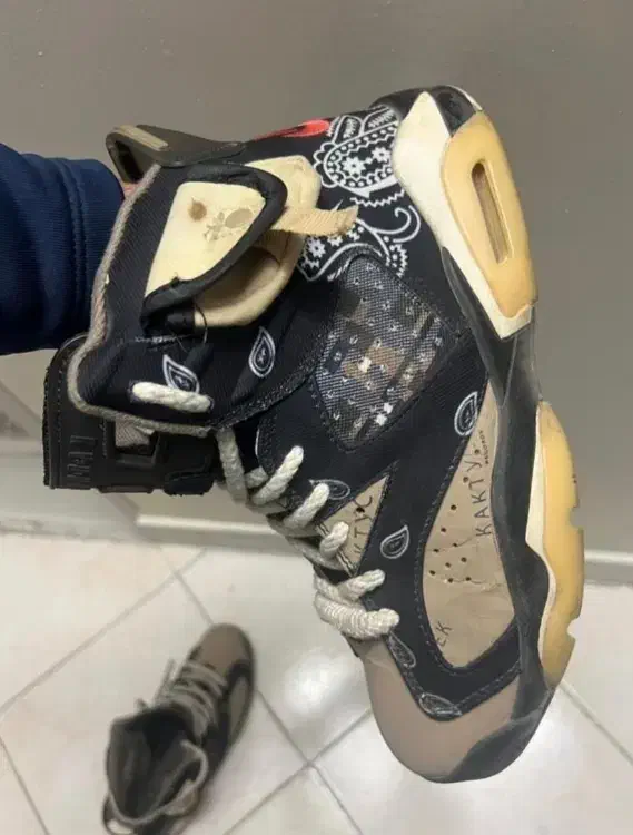 جردن 5/6  ترویس|کیف، کفش، کمربند|تهران, امانیه|دیوار