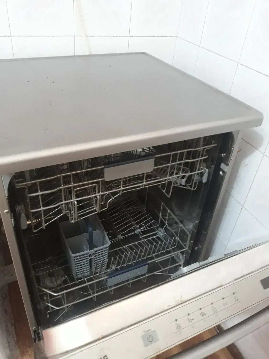 ماشین ظرفشویی ساسونگ اصل|ماشین ظرفشویی|بندر انزلی, کارآموزی|دیوار