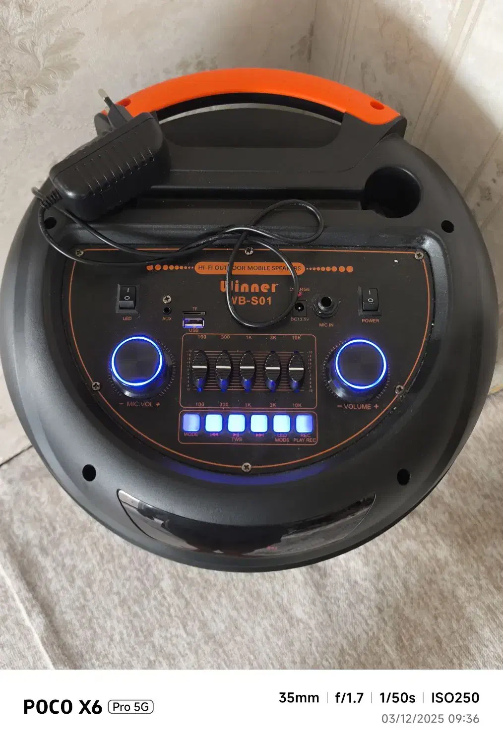 یک ماه خریدم. به خاطر جابه جایی. میفروشم|صوتی و تصویری|آبدانان, |دیوار