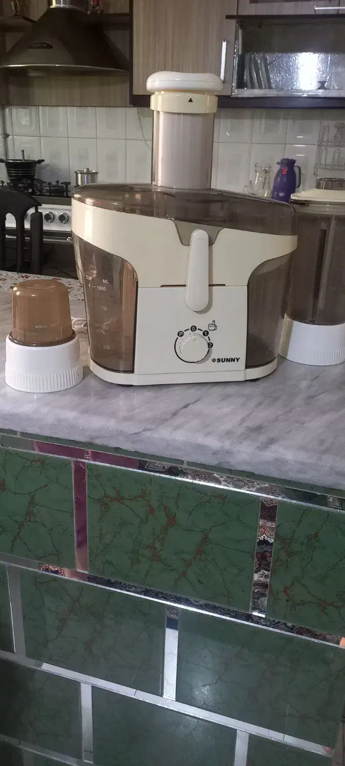 آبمیوه گیری سه کاره|آبمیوهگیر و آبمرکباتگیر|ملارد, |دیوار