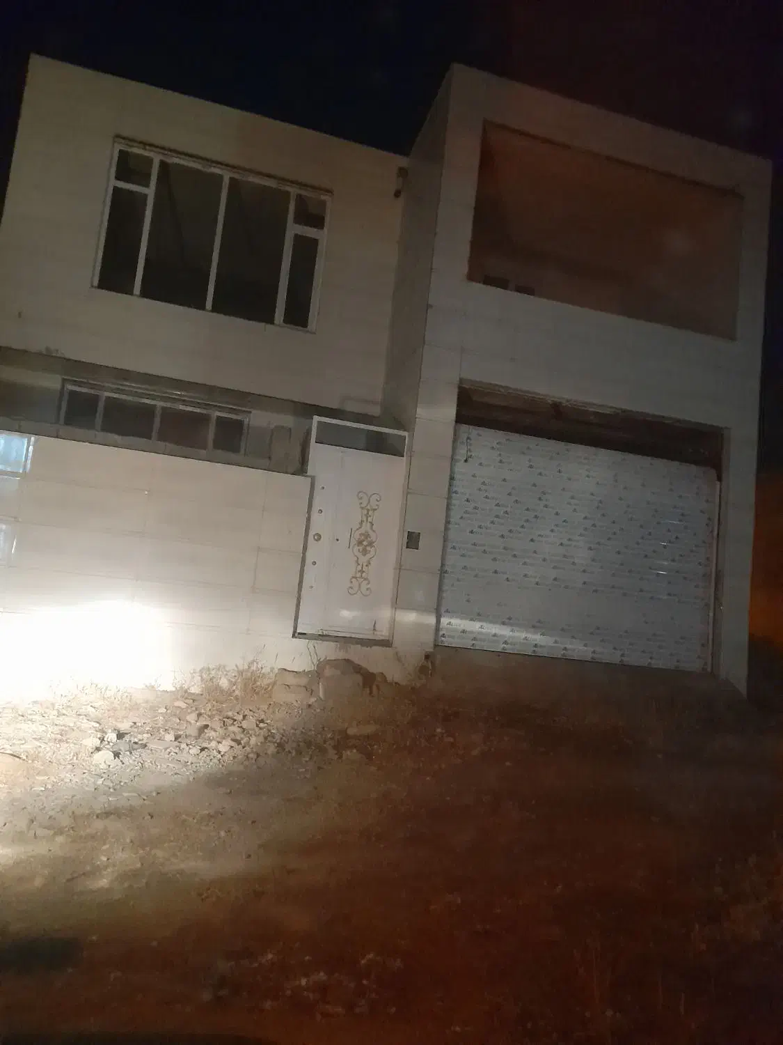 فروش خانه دوطبقه|فروش خانه و ویلا|ایوان, |دیوار