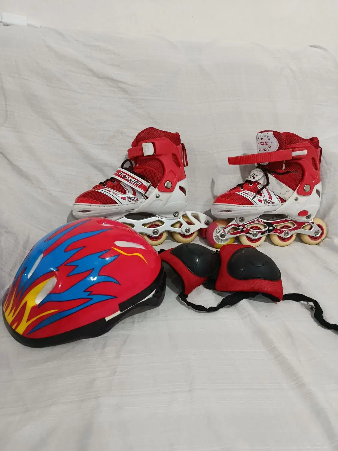 کفش اسکیت|دوچرخه، اسکیت، اسکوتر|الشتر, |دیوار