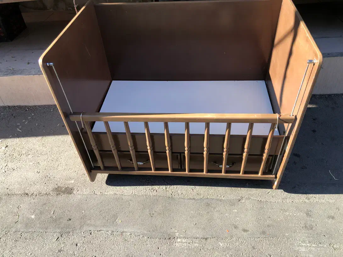 تخت خواب کودک|تخت و صندلی بچه|مشهد, آبکوه|دیوار