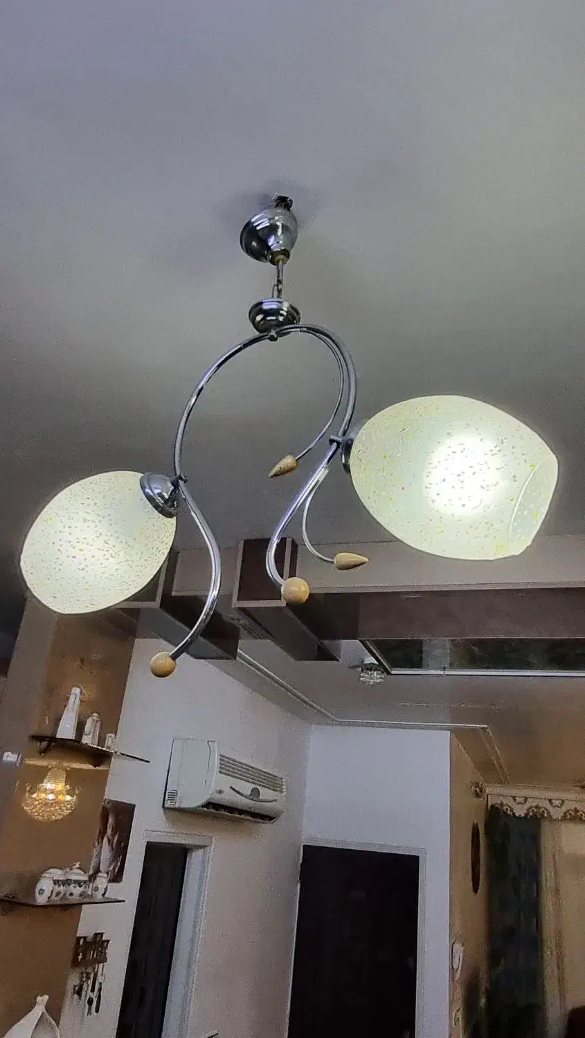 لوستر|لوستر و چراغ آویز|قم, هنرستان|دیوار