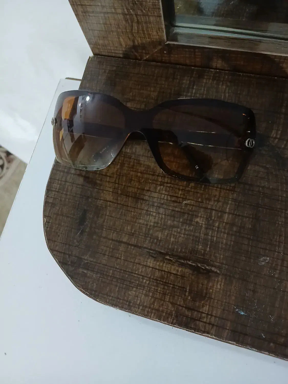 عینک دودی|زیورآلات و اکسسوری|گلبهار, نوبهار|دیوار