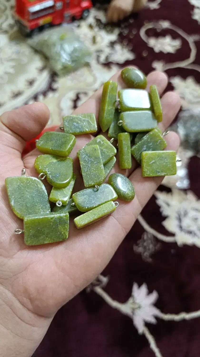 یشم افغان یا زهر مهره زیتونی|جواهرات|قم, لبچال|دیوار