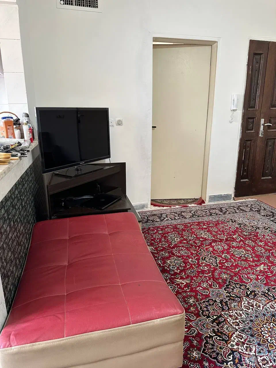 مبل ۷نفره چرمی در حد نو|مبلمان خانگی و میز عسلی|قدس, شهرقدس|دیوار