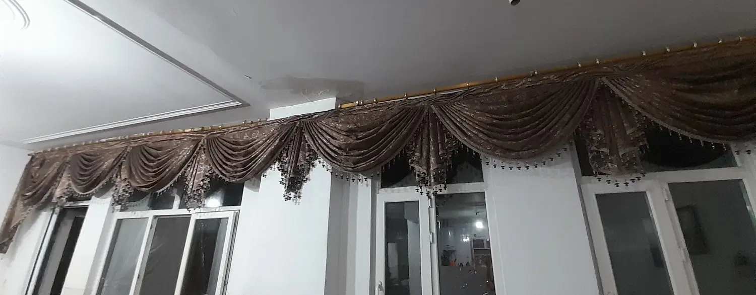 پرده|پرده، رانر، رومیزی|نوسود, |دیوار