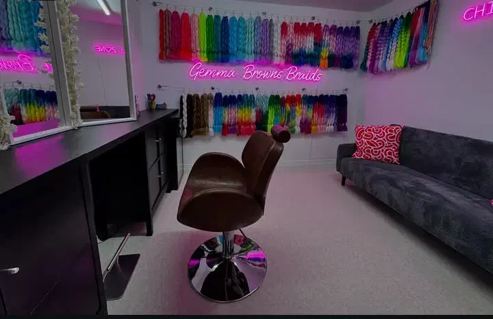 خدمات بافت مو در منزل|خدمات آرایشگری و زیبایی|صدرا-فارس, فاز ۱|دیوار