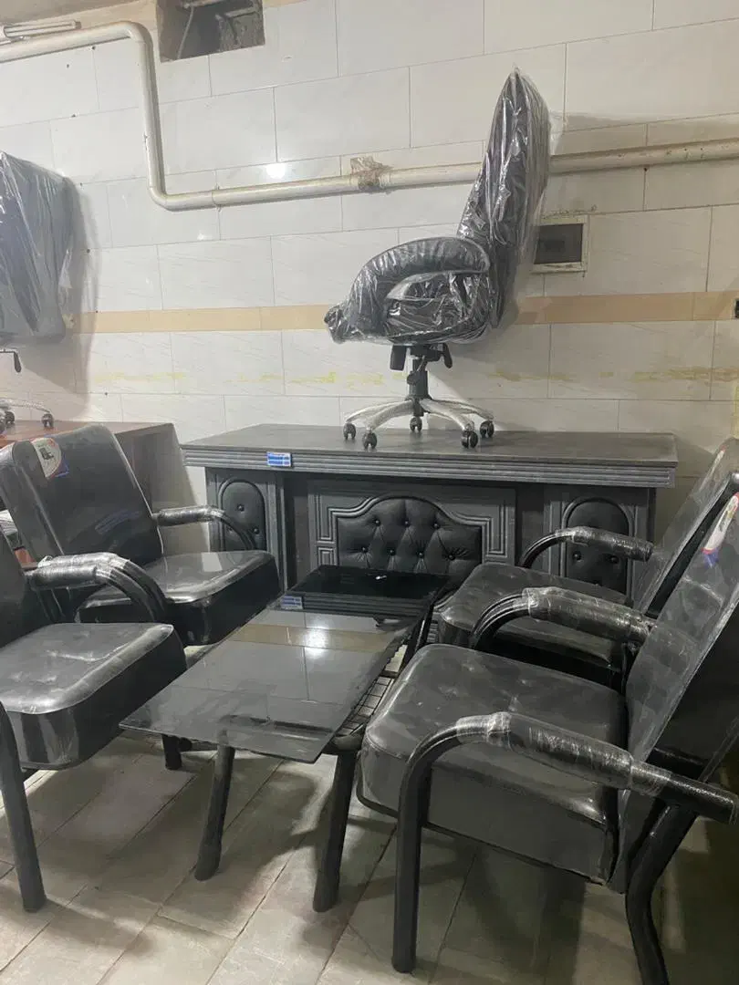 ست اقتصادی میز آیهان|مبلمان اداری|حمیدیا, |دیوار