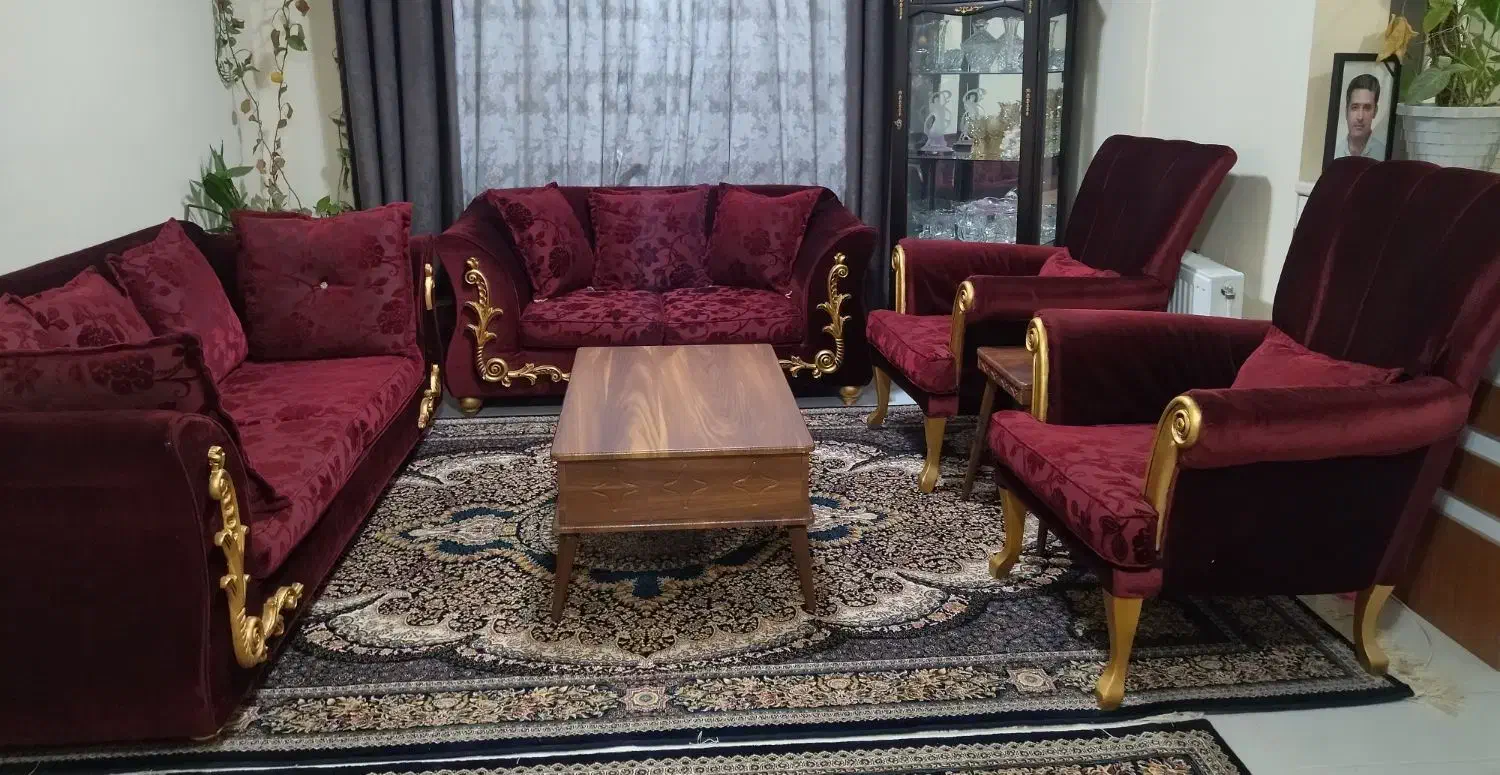 مبل در حد نو|مبلمان خانگی و میز عسلی|پرند, فاز ۶|دیوار