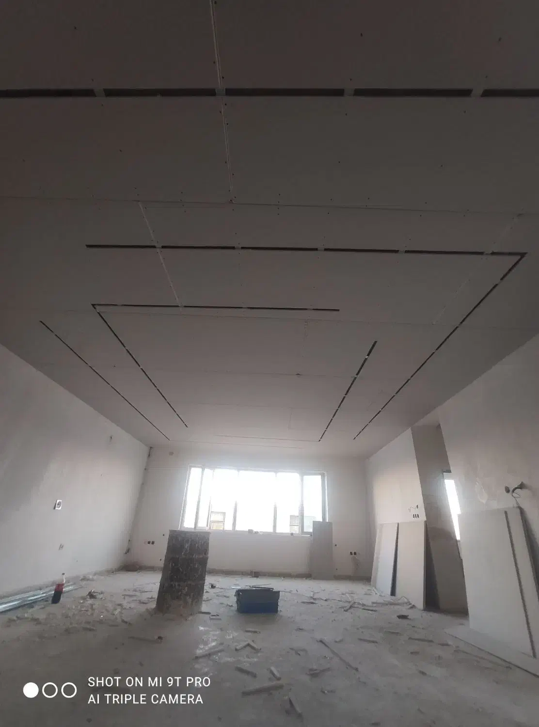 اجرای کناف تایل 60در 60 پی ویسی با بهترین متریال|خدمات پیشه و مهارت|قروه, |دیوار