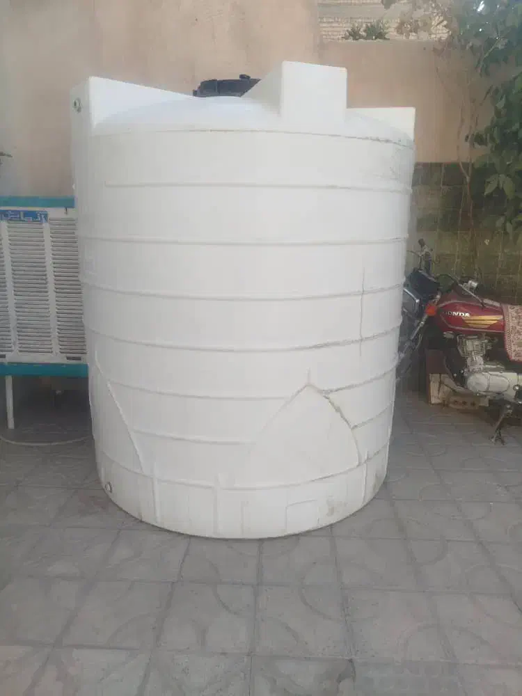 منبع آب|مصالح و تجهیزات ساختمان|شیراز, زند|دیوار