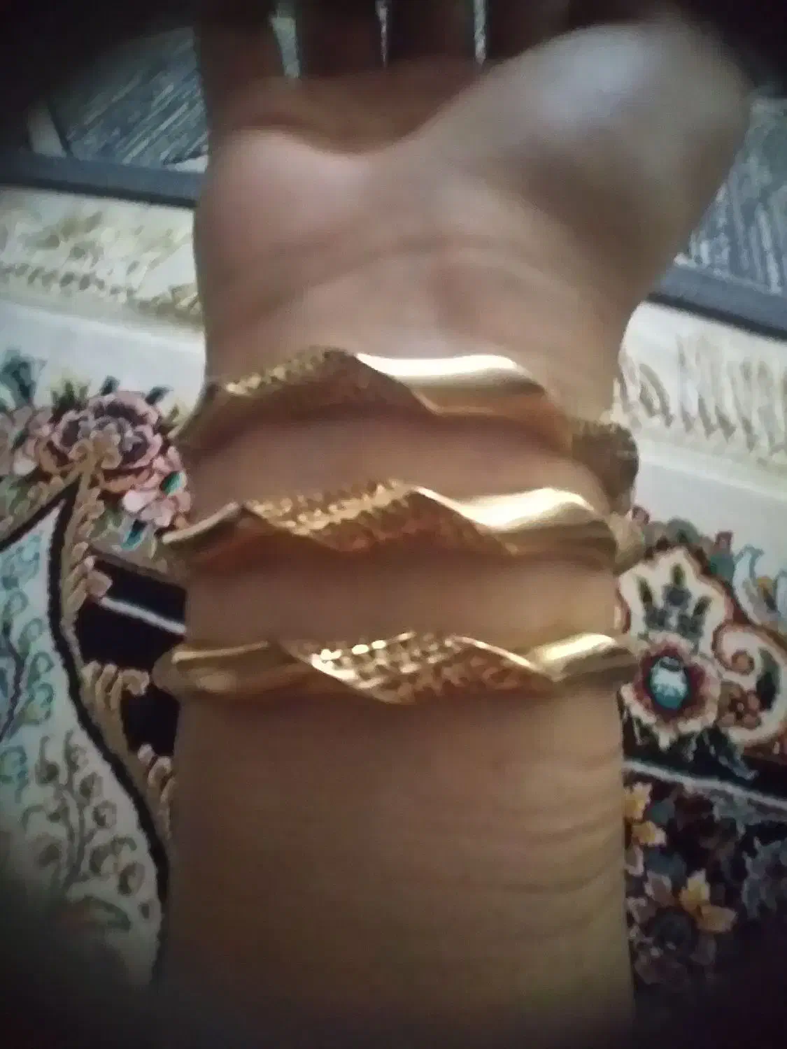 النگو|کلکسیون اشیاء عتیقه|هشتگرد, هشتگرد قدیم|دیوار