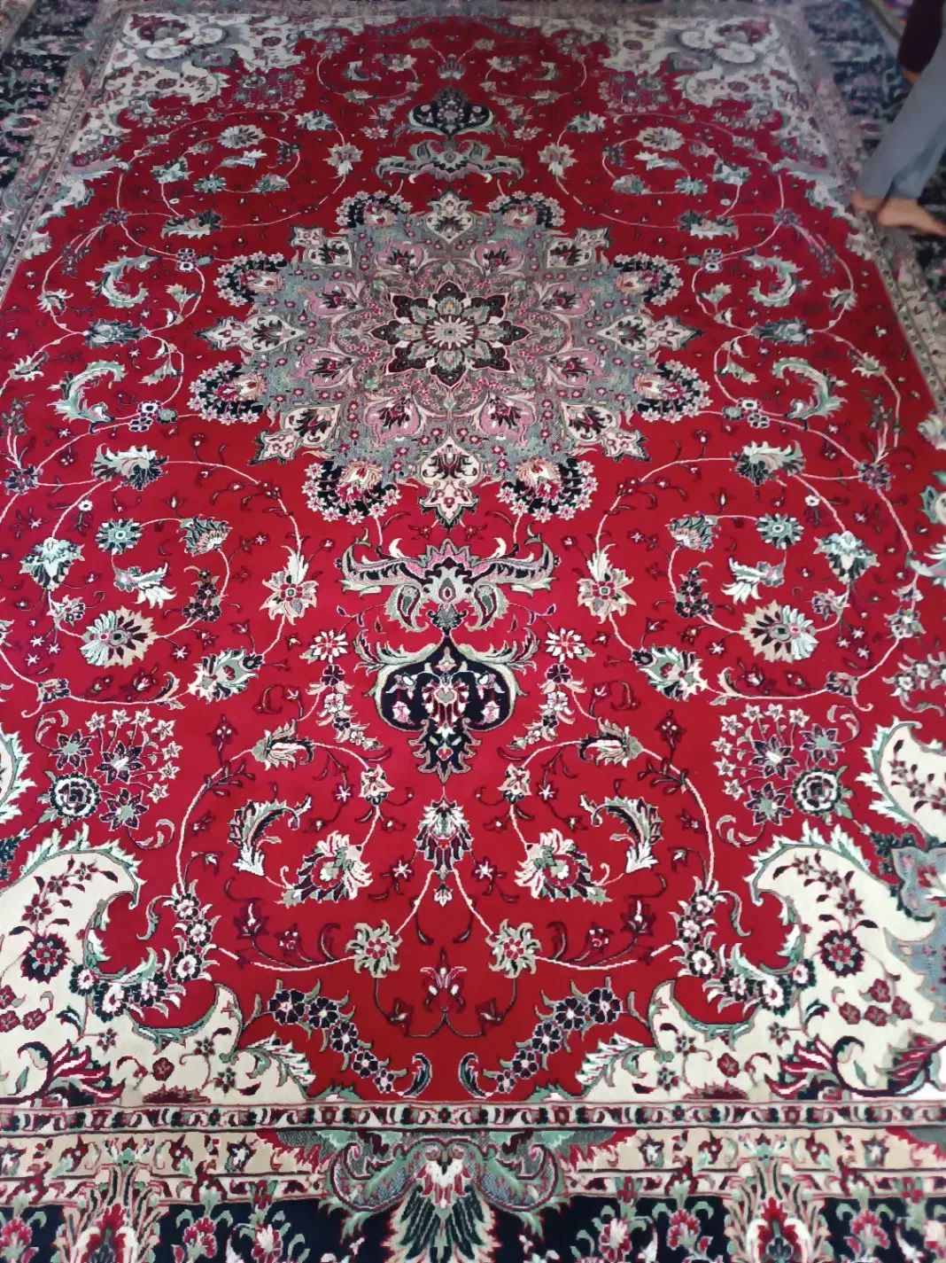 ۳تخته فرش  ماشینی ۱۲متری لاکی رنگ|فرش|ساوه, |دیوار