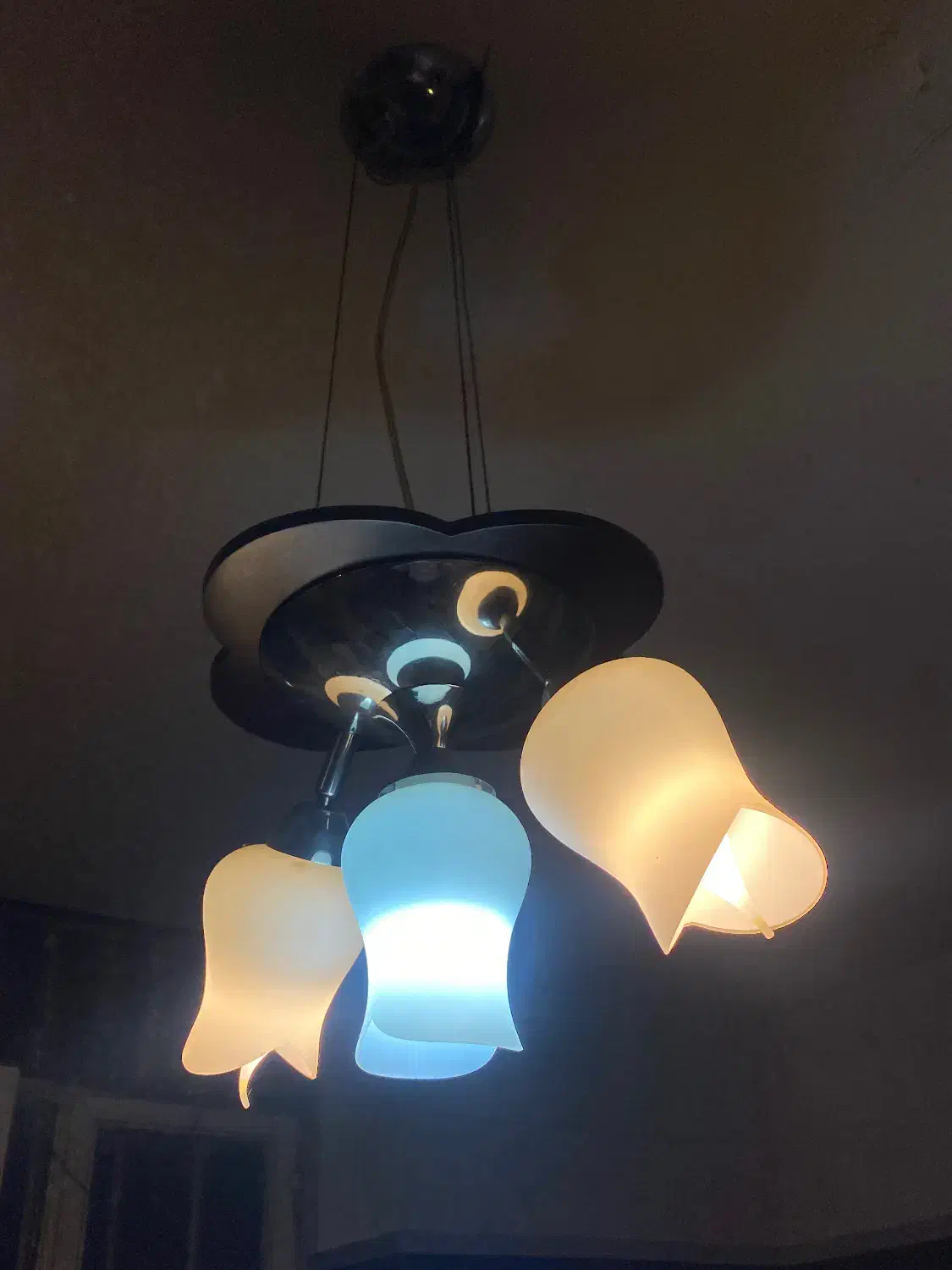 لوستر|لوستر و چراغ آویز|ایلام, |دیوار