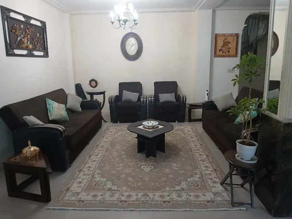 مبل ۱۰ نفره|مبلمان خانگی و میز عسلی|لاهیجان, کوی آزادگان|دیوار