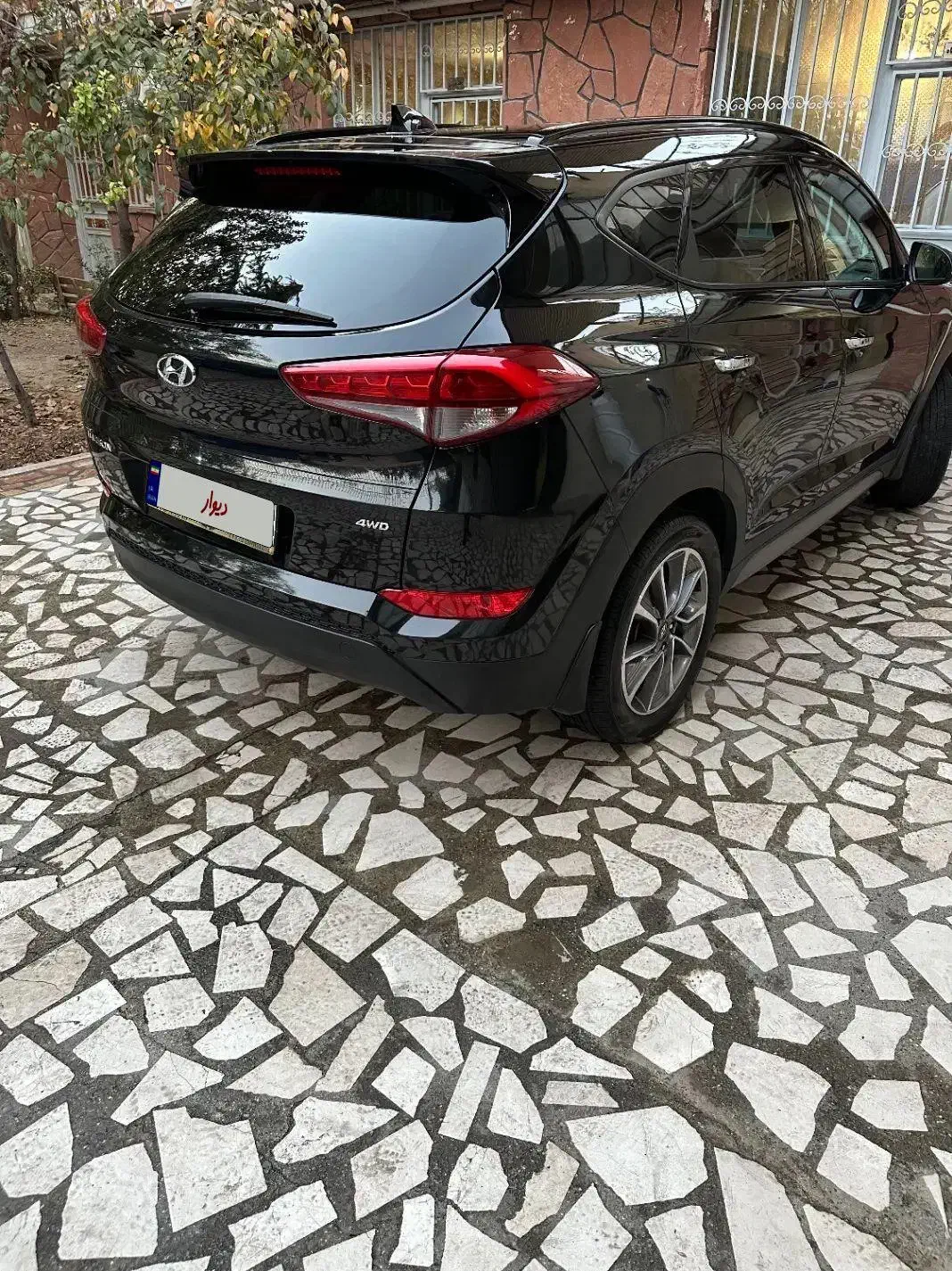 توسان۲۰۱۷|خودرو سواری و وانت|تهران, سعادت‌آباد|دیوار