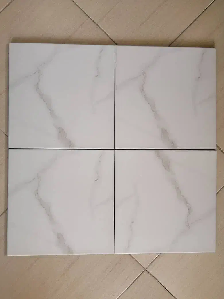 حراج ۳۰ متر سرامیک عقیق|مصالح و تجهیزات ساختمان|شیراز, تندگویان|دیوار