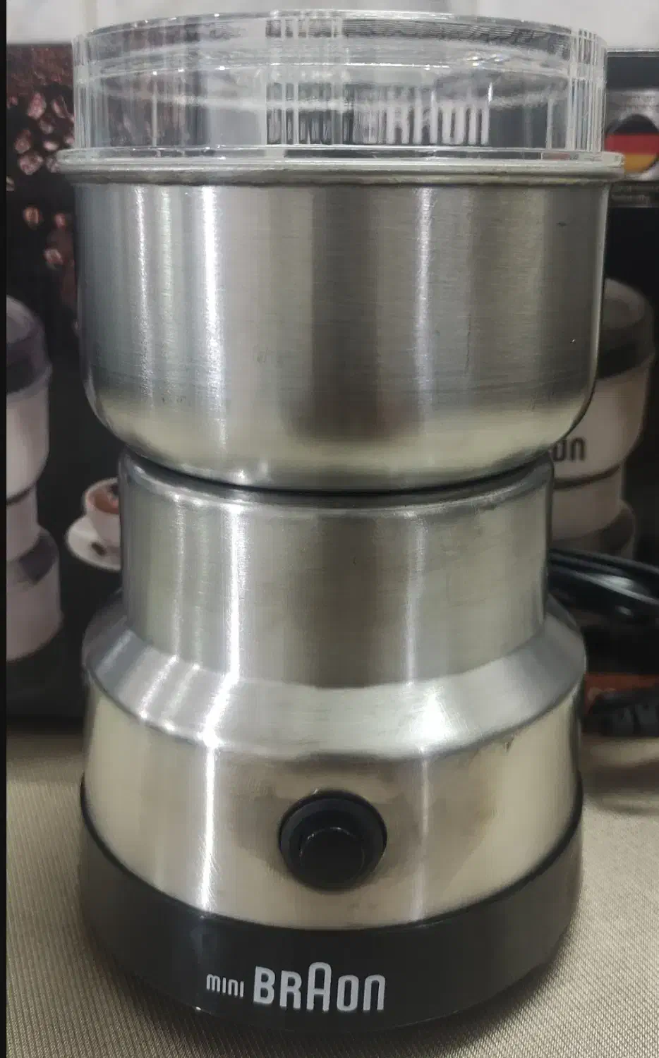 عتیقه آسیاب برقی 300وات برون آلمانی چهارتیغه خشک|کلکسیون اشیاء عتیقه|زاهدان, |دیوار