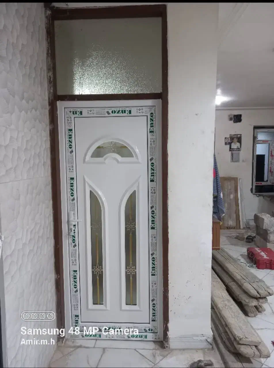 شاگرد درب پنجره دوجداره|استخدام صنعتی، فنی، مهندسی|صومای برادوست, |دیوار