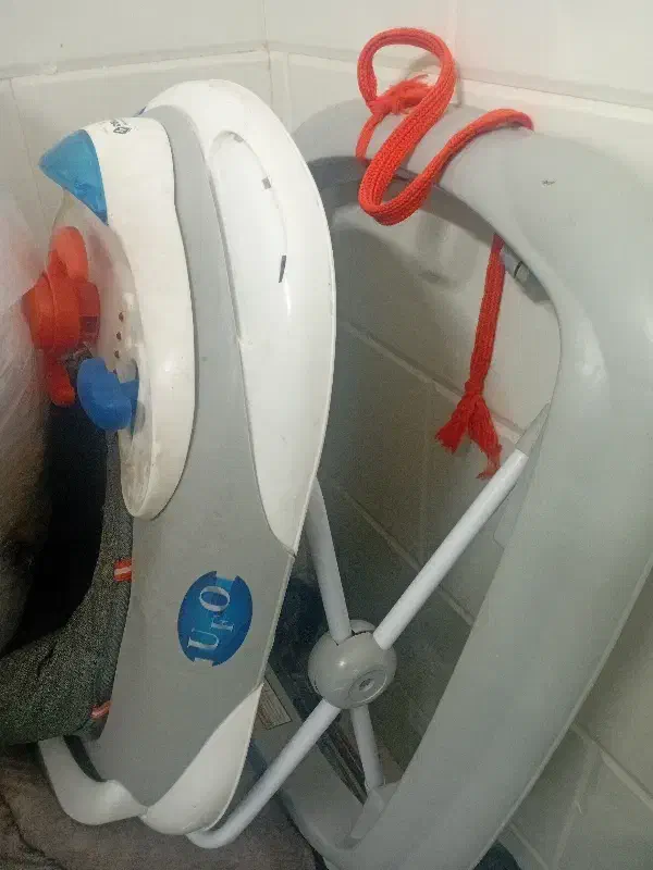 سورت مه|کالسکه و لوازم جانبی|بافق, |دیوار