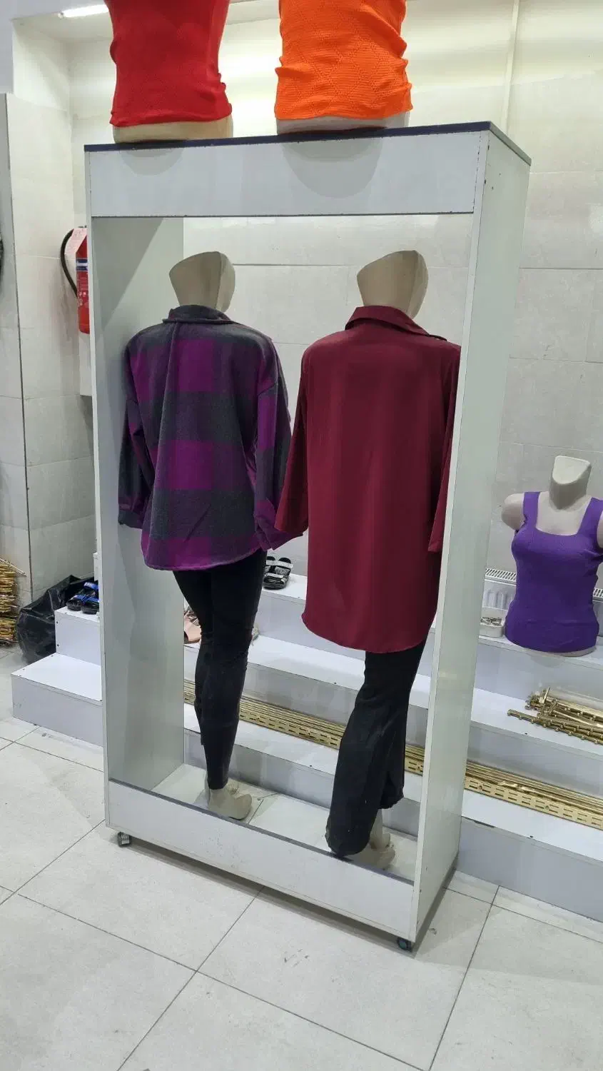 فروش ۶عدد مانکن با ۳عدد دکور جا مانکنی|فروشگاه و مغازه|ارومیه, |دیوار