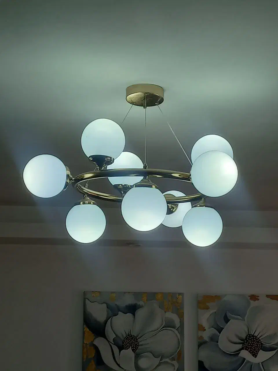 لوسترمولکولی|لوستر و چراغ آویز|اندیشه, اندیشه فاز ۳|دیوار